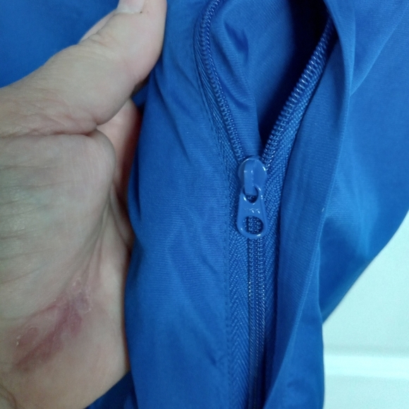 FootJoy Blue Men's Vest - Picture 8 of 9